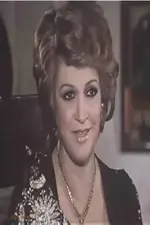 Nadia Ezzat