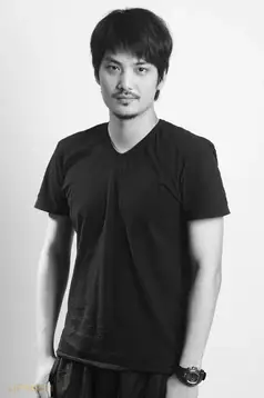 Zhang Yiwen