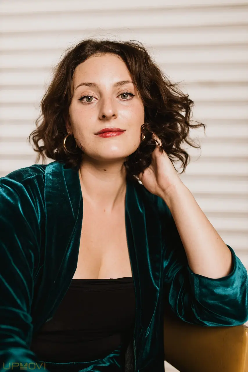 Laura-lee Mostert