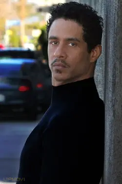 Adolfo Quinones