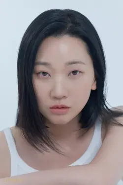 Jang Yoon-ju