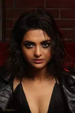 Solanki Roy