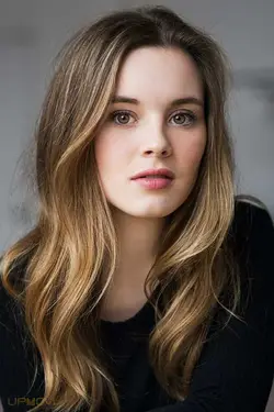 Camille Felton