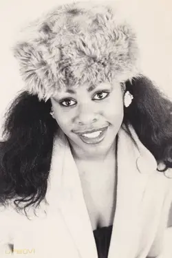 Q Lazzarus