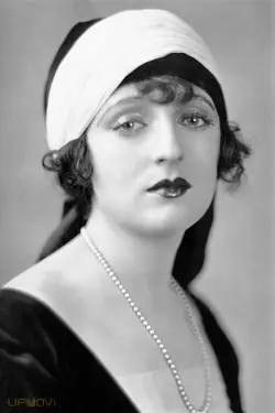 Carmel Myers