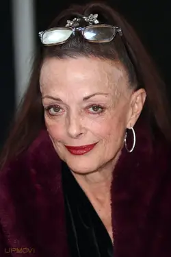 Lisa Loring