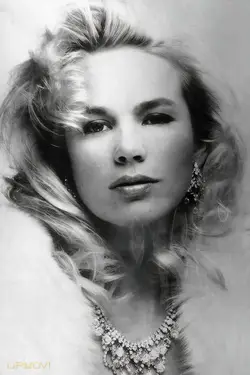 Ruth Collins