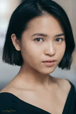 Molly Harris