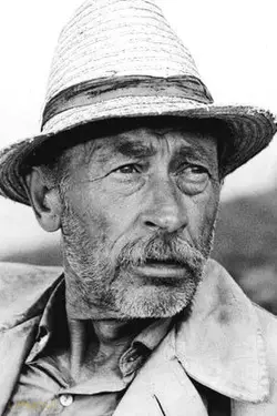László Bánhidy
