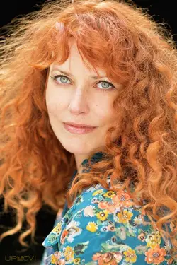 Jo Hart