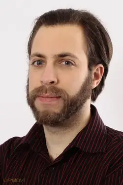 András Korcsmáros