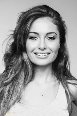 Scarlett Davies