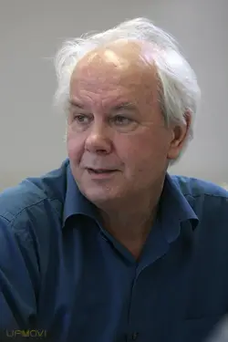 Ian Stewart