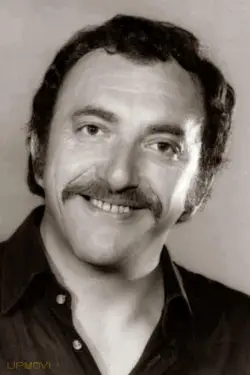 Óscar 'Cacho' Espíndola