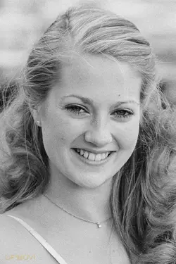 Tracey Childs