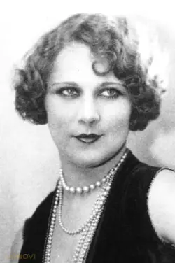 Louise Lovely