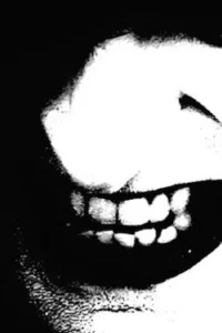 مرد با چهره سفید