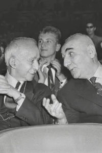۱۲ مارس: قیام
