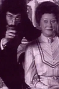 عشق از پنجره