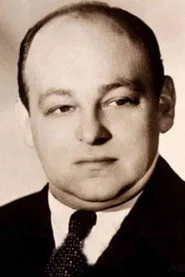 Max Bacon