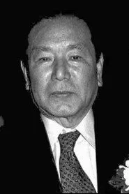 تومویوکی تاناکا