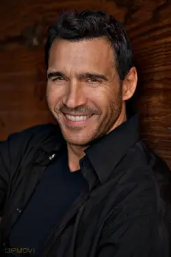Adrian Paul