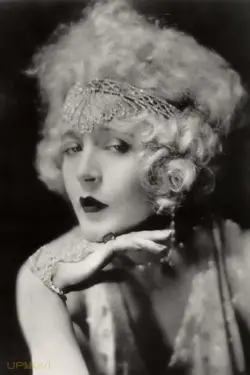 Mae Murray