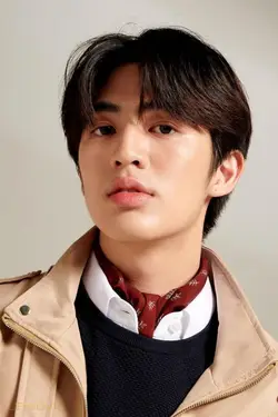 Bunyapol Likhitamnuayporn