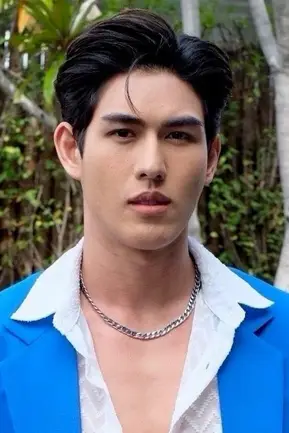 Phachara Kueakanchanaphon