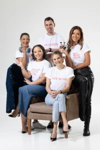 مینکی و دوستان