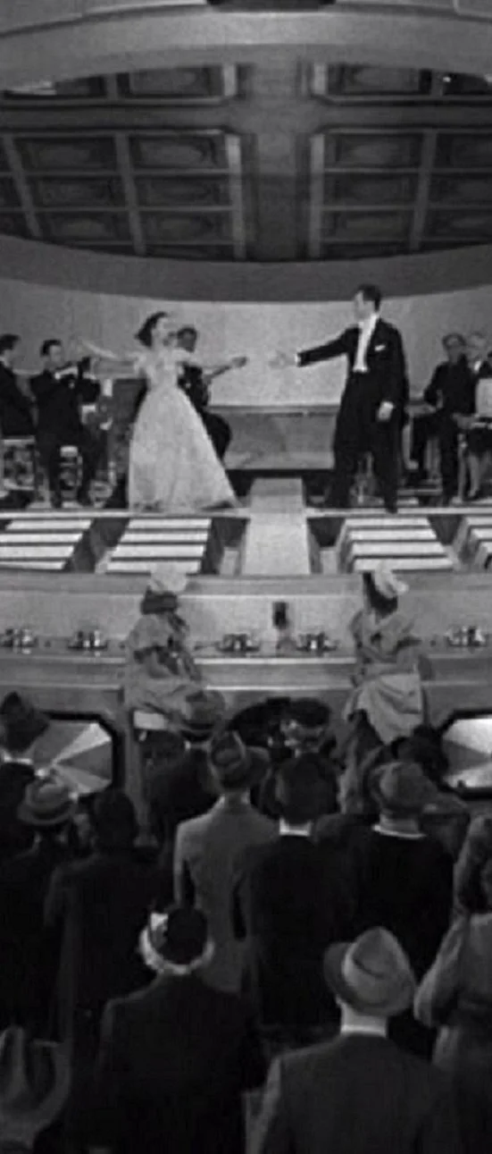 شاد و مدفون