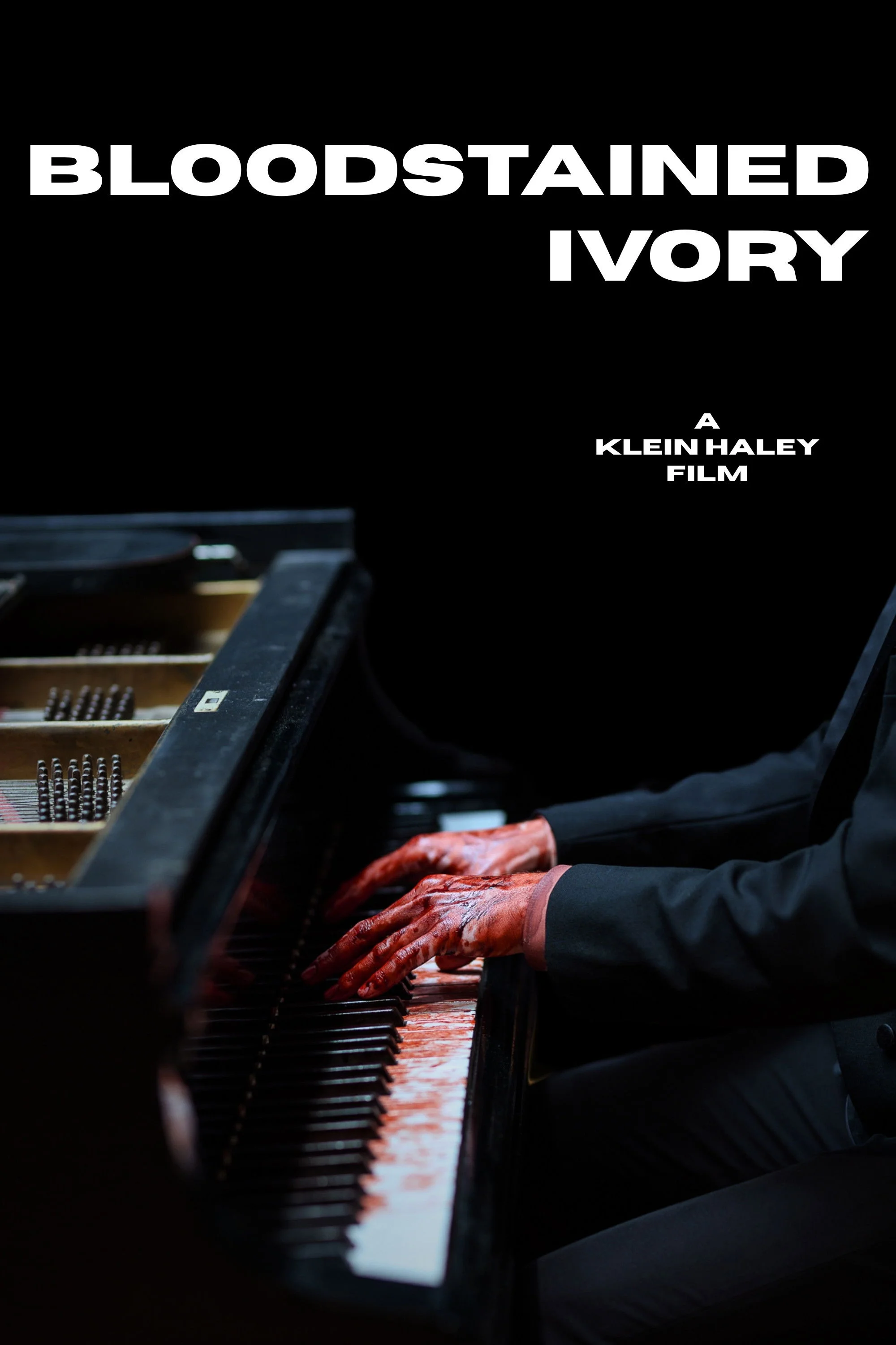 خاکستری خونین