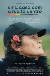 خانه‌ای با خیابان درونش