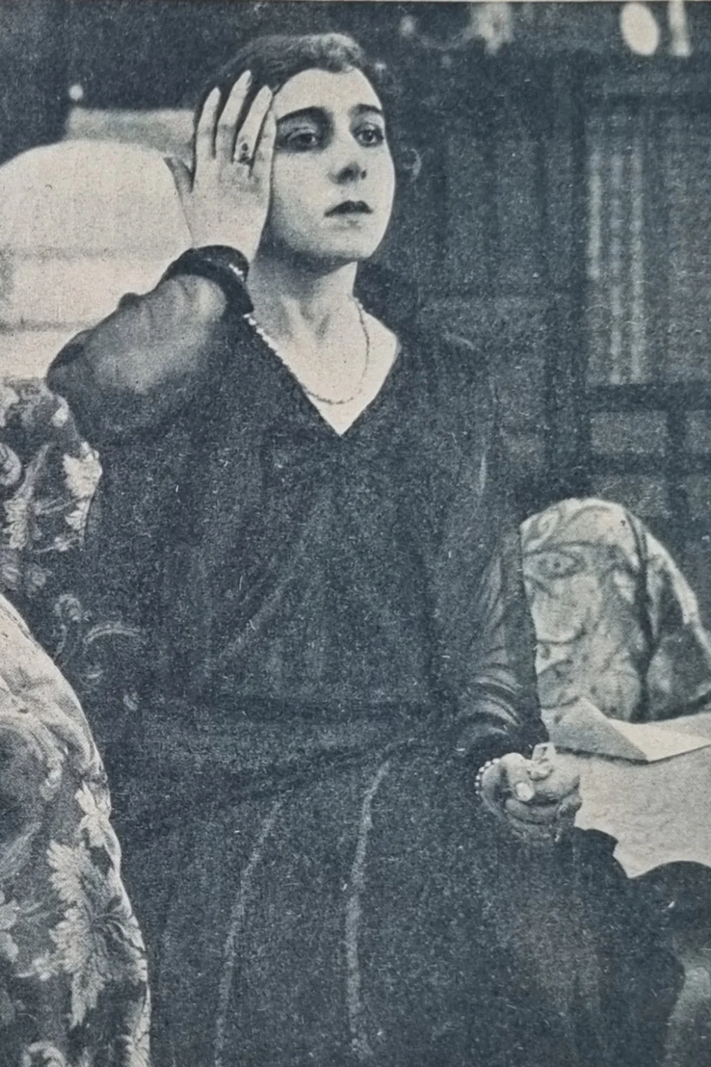 سایه‌های گناه