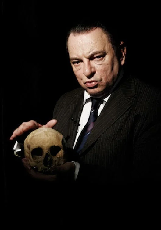 چگونه از حملهٔ زامبی‌ها زنده بمانیم