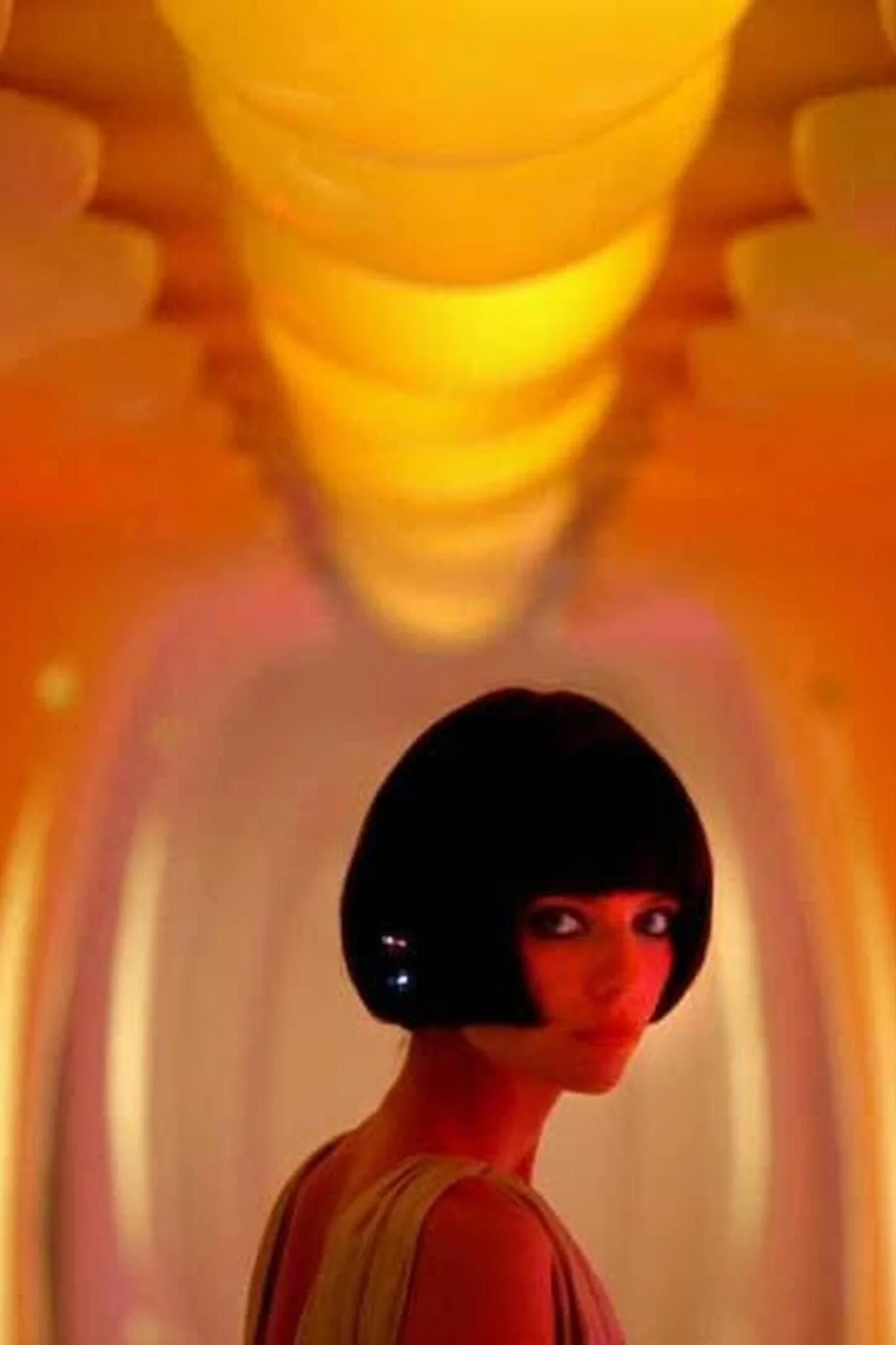 خورشید تنها نیست