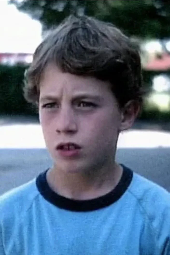 مدرسه میدان بازی