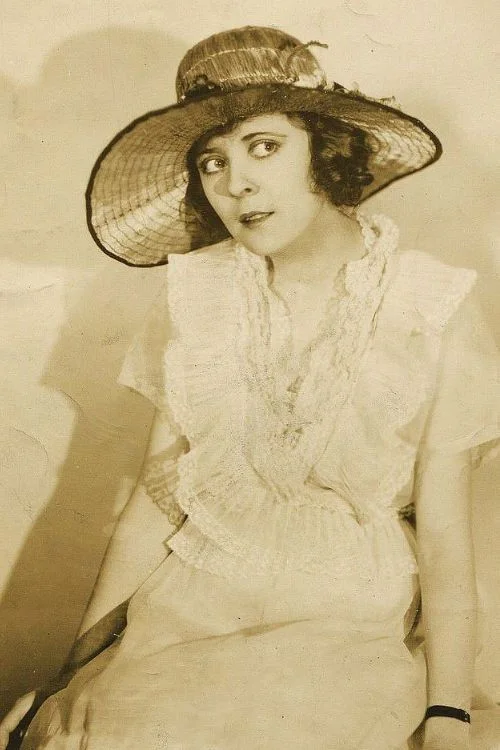 سپیده دم بنفش