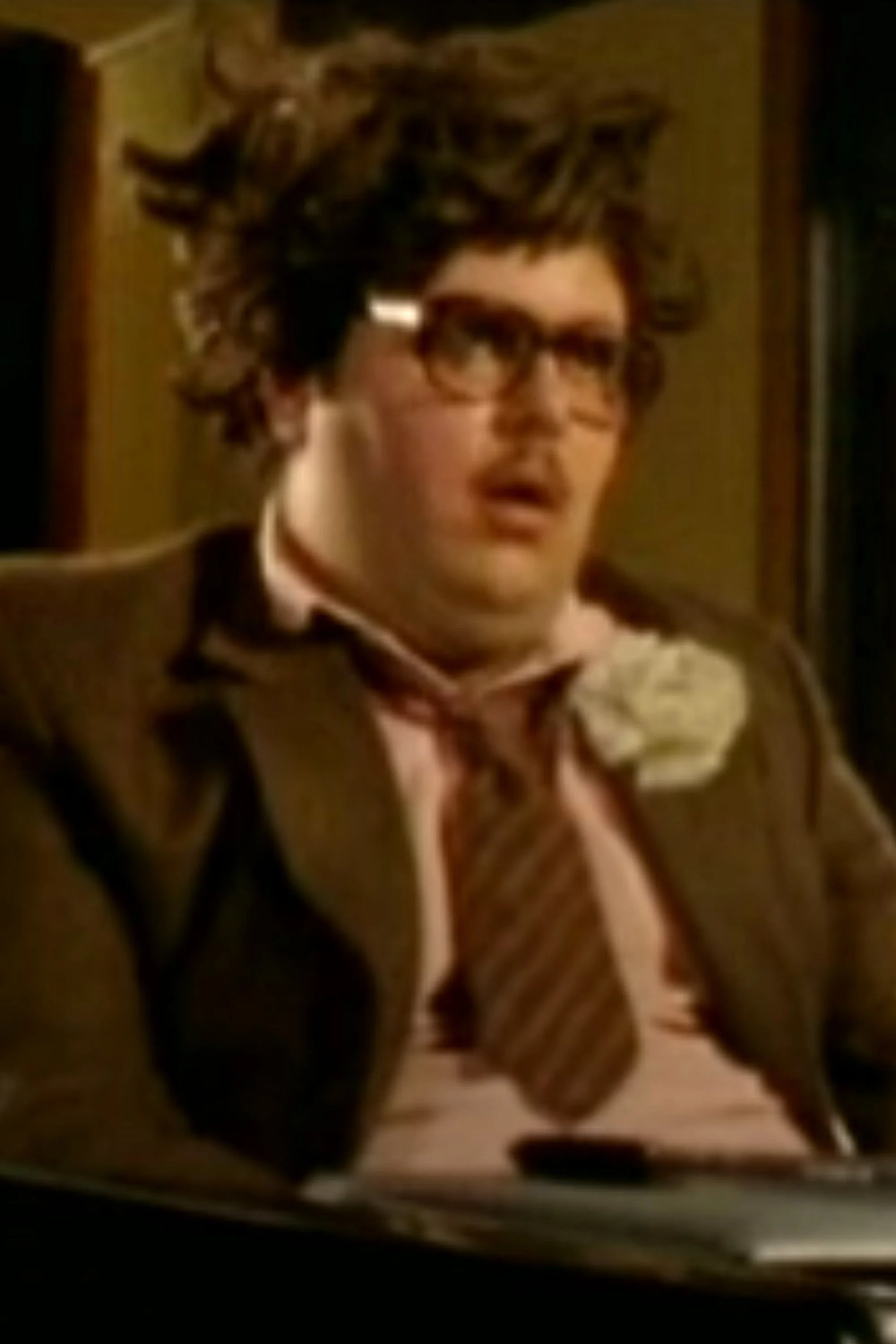 آقای مونتوره باید به شما اطلاع دهم که یک دقیقه از عمر باقی است