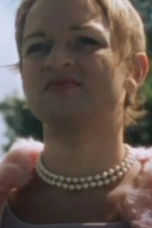 علف سبزتر است