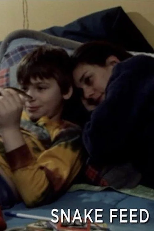 نیشکر می خورند